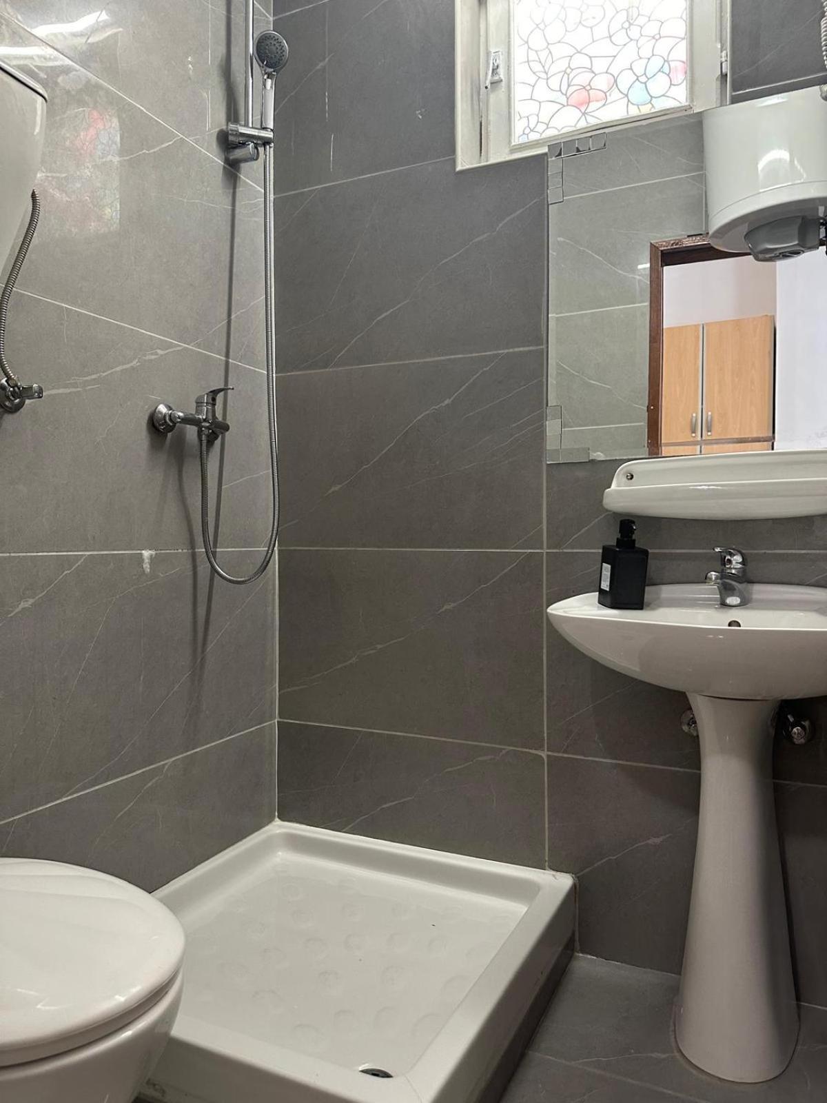 Themis Apart Hotel Котор Екстер'єр фото